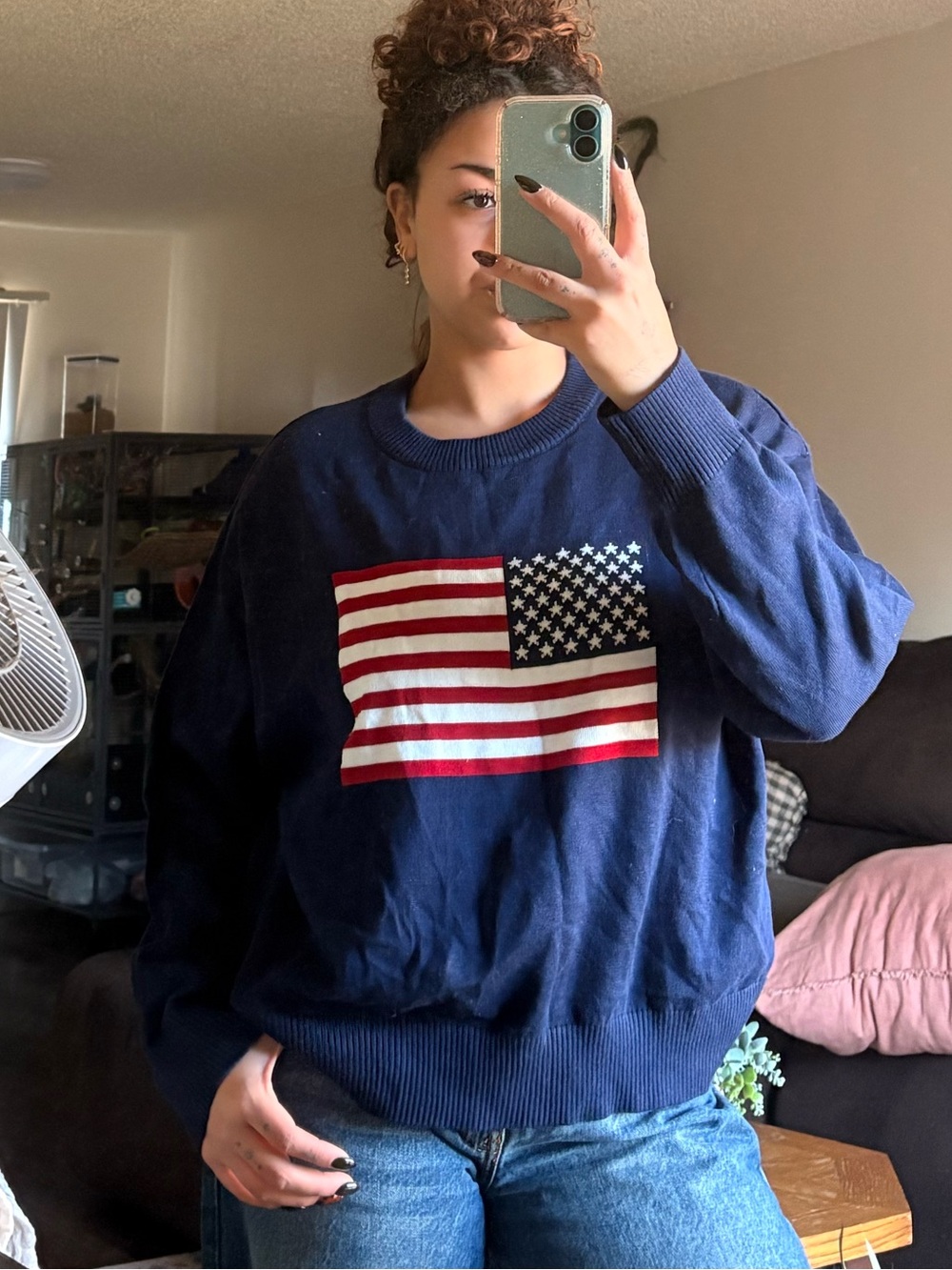 Vigoss women’s Navy Sweater with American Flag